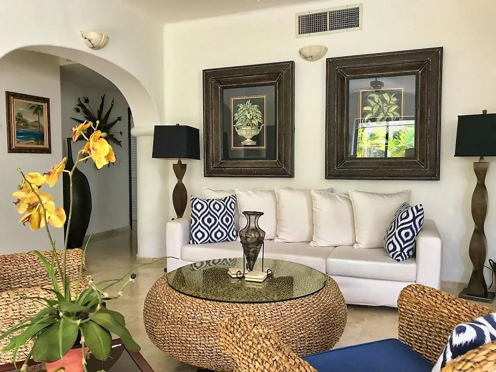 ****  Hotel Royal Palms By Bric Playa del Carmen México